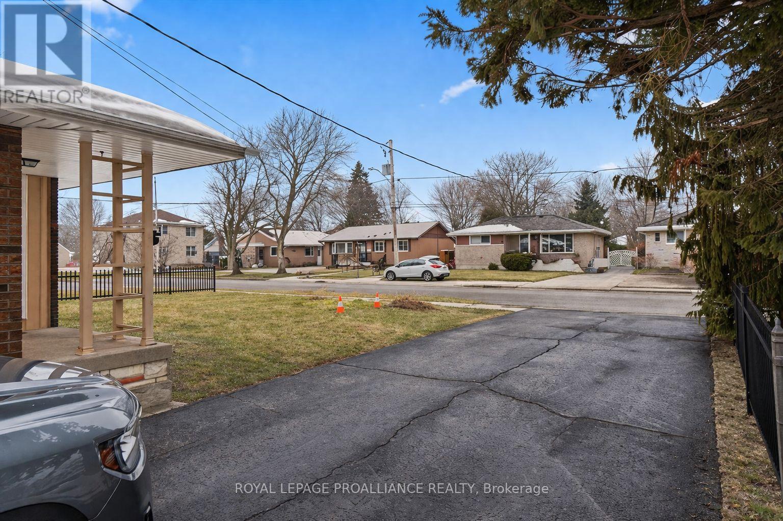 B - 434 Major Street, Cobourg, Ontario  K9A 4E1 - Photo 2 - X12799958