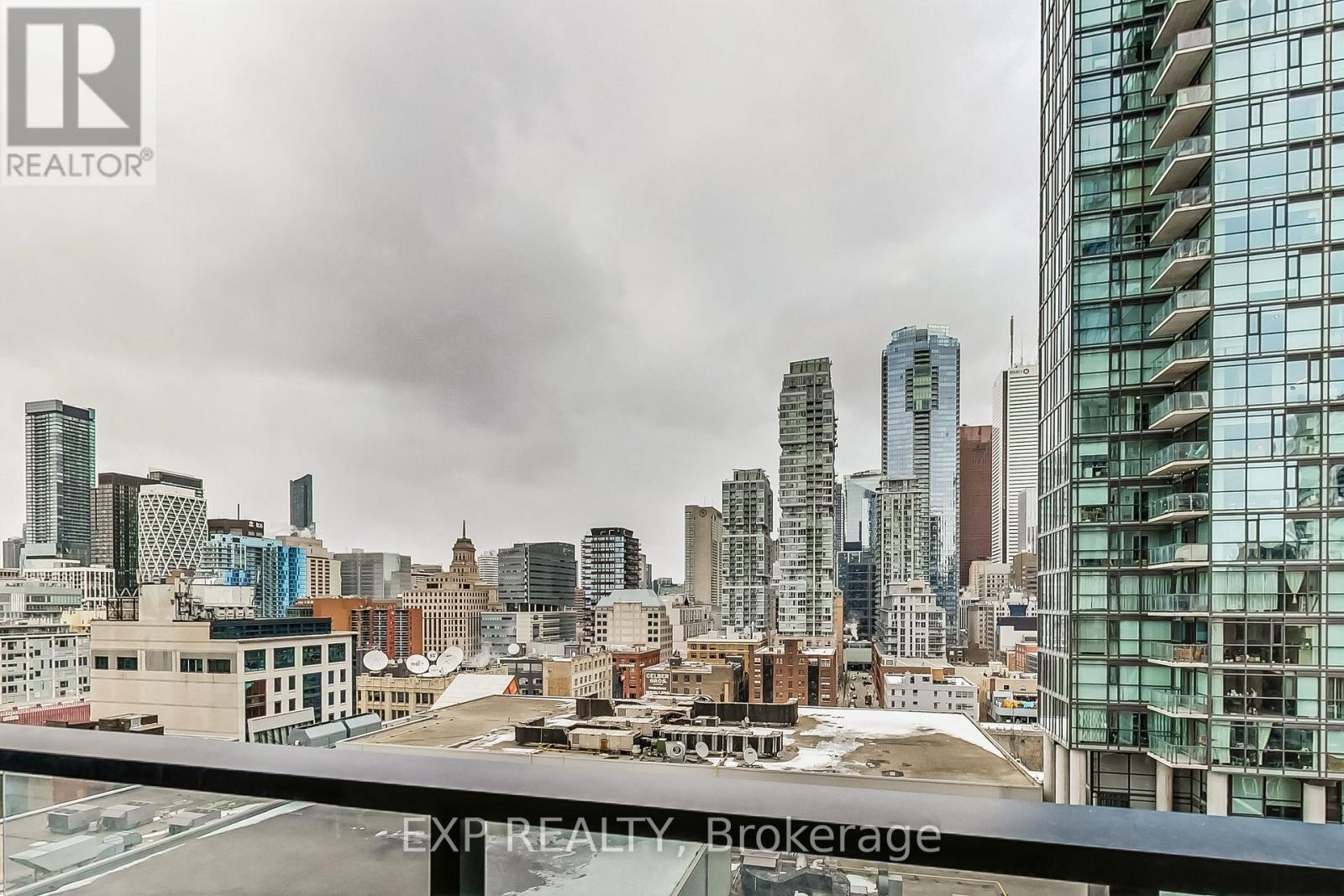 1703 - 38 Widmer Street E, Toronto, Ontario  M5V 0P7 - Photo 17 - C12958944