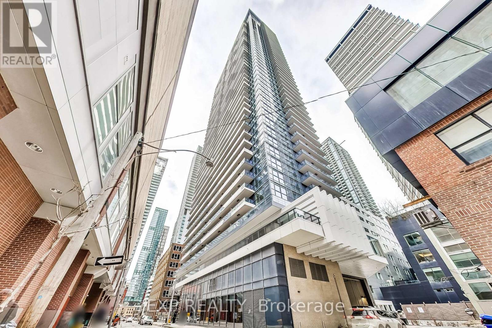 1703 - 38 Widmer Street E, Toronto, Ontario  M5V 0P7 - Photo 2 - C12958944