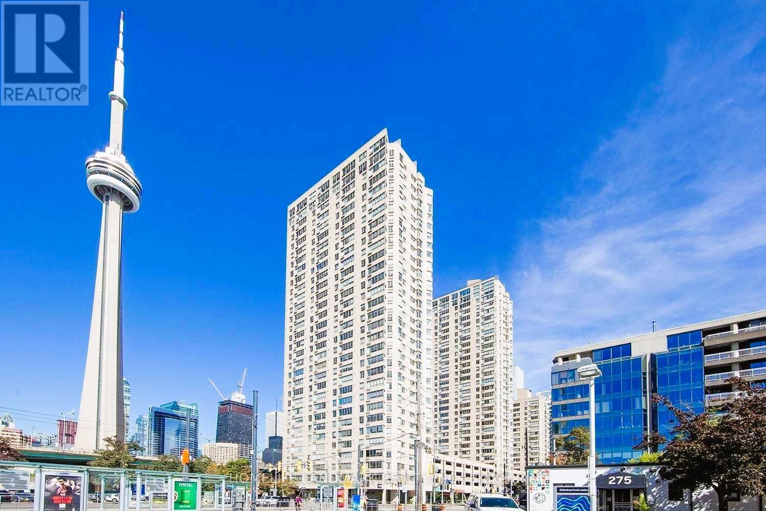 2404 - 270 Queens Quay W, Toronto, Ontario M5J 2N4 - Photo 18 - C12958946
