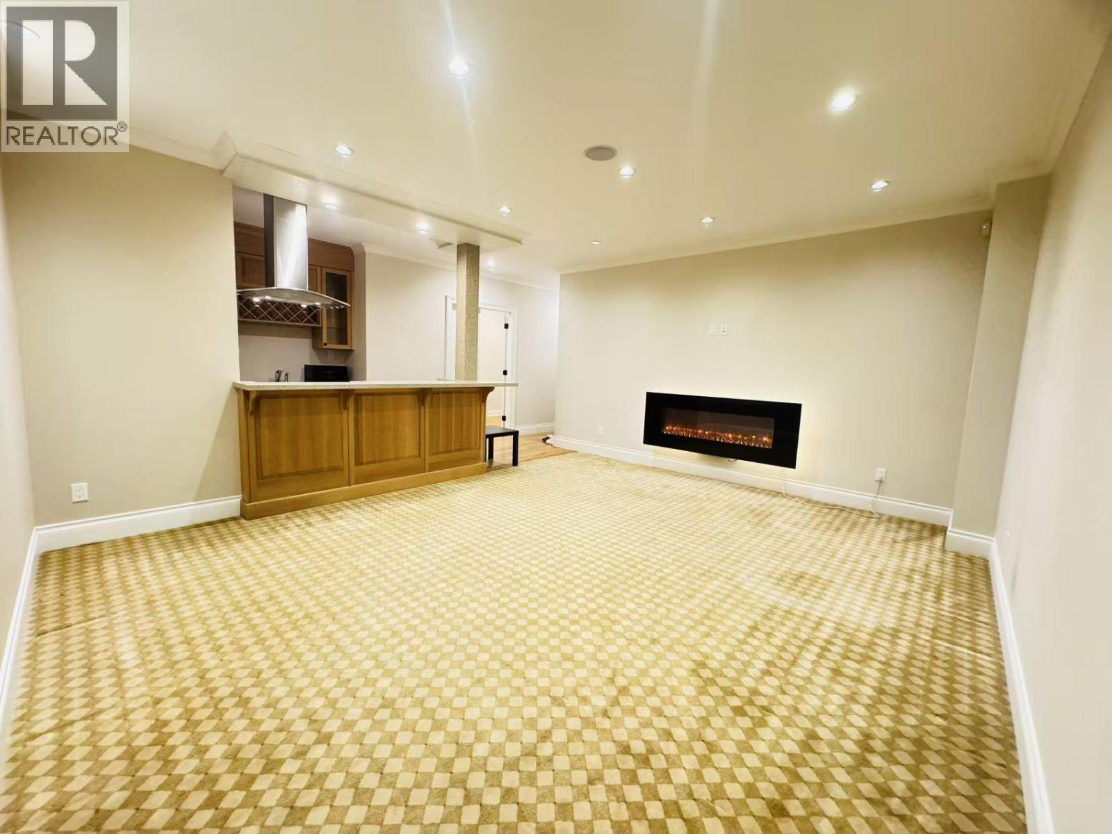 8200 Government Road, Burnaby, British Columbia  V5A 2E4 - Photo 11 - R3106968