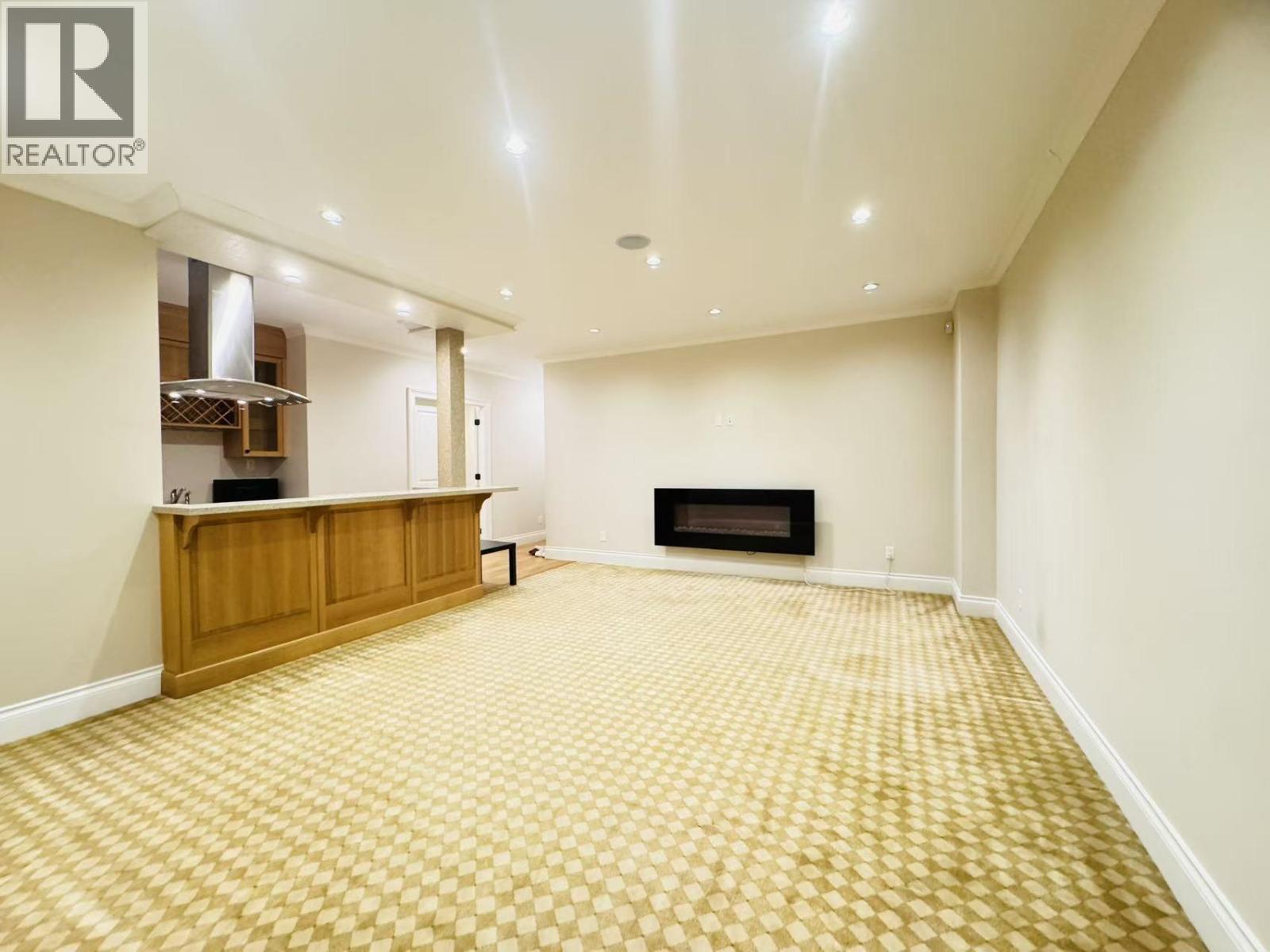 8200 Government Road, Burnaby, British Columbia  V5A 2E4 - Photo 10 - R3106968