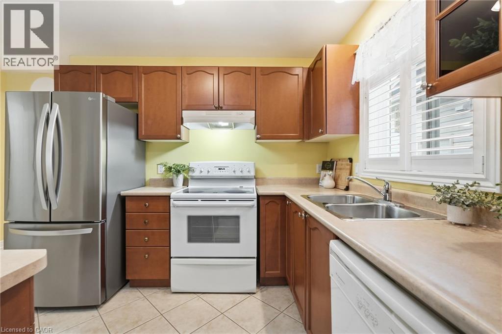 7844 Charnwood Avenue, Niagara Falls, Ontario  L2H 3E2 - Photo 11 - 40805829