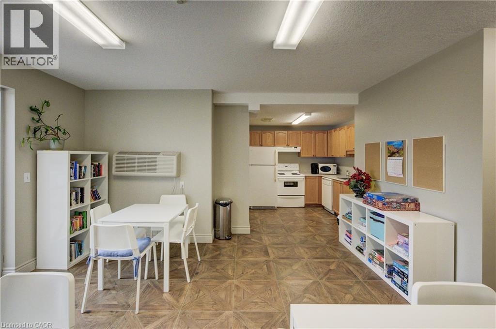 345 Briarmeadow Drive Unit# 102, Kitchener, Ontario  N2A 4J6 - Photo 33 - 40807408