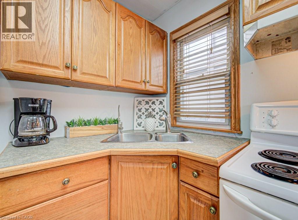 7 Second Avenue, Cambridge, Ontario  N1S 2B7 - Photo 10 - 40808689