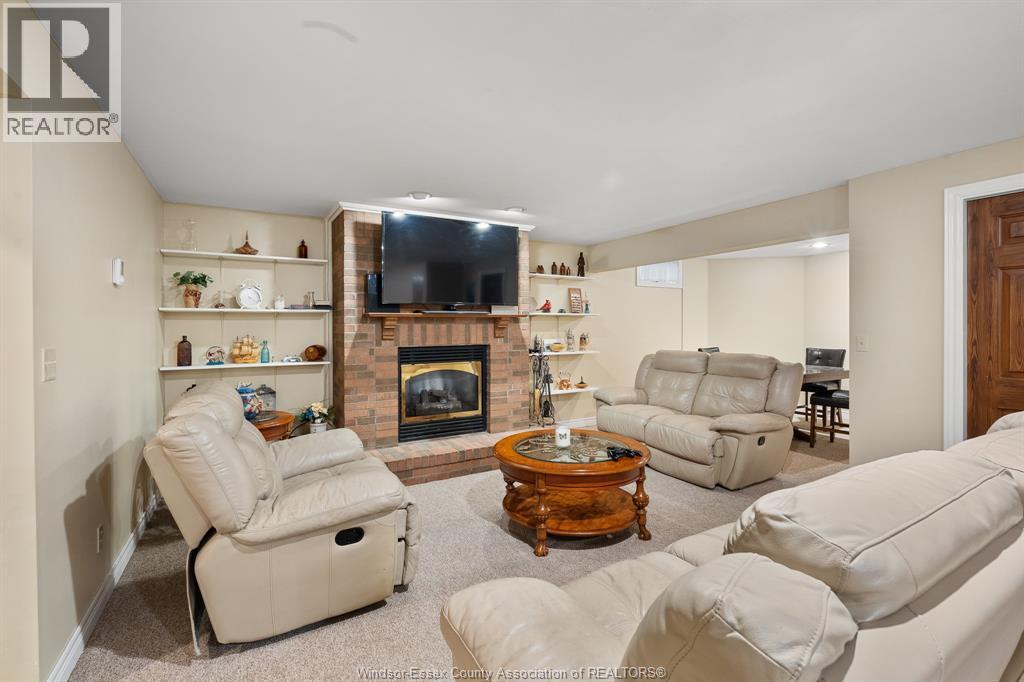 879 Road 2 W, Kingsville, Ontario  N9Y 2E4 - Photo 25 - 25027819