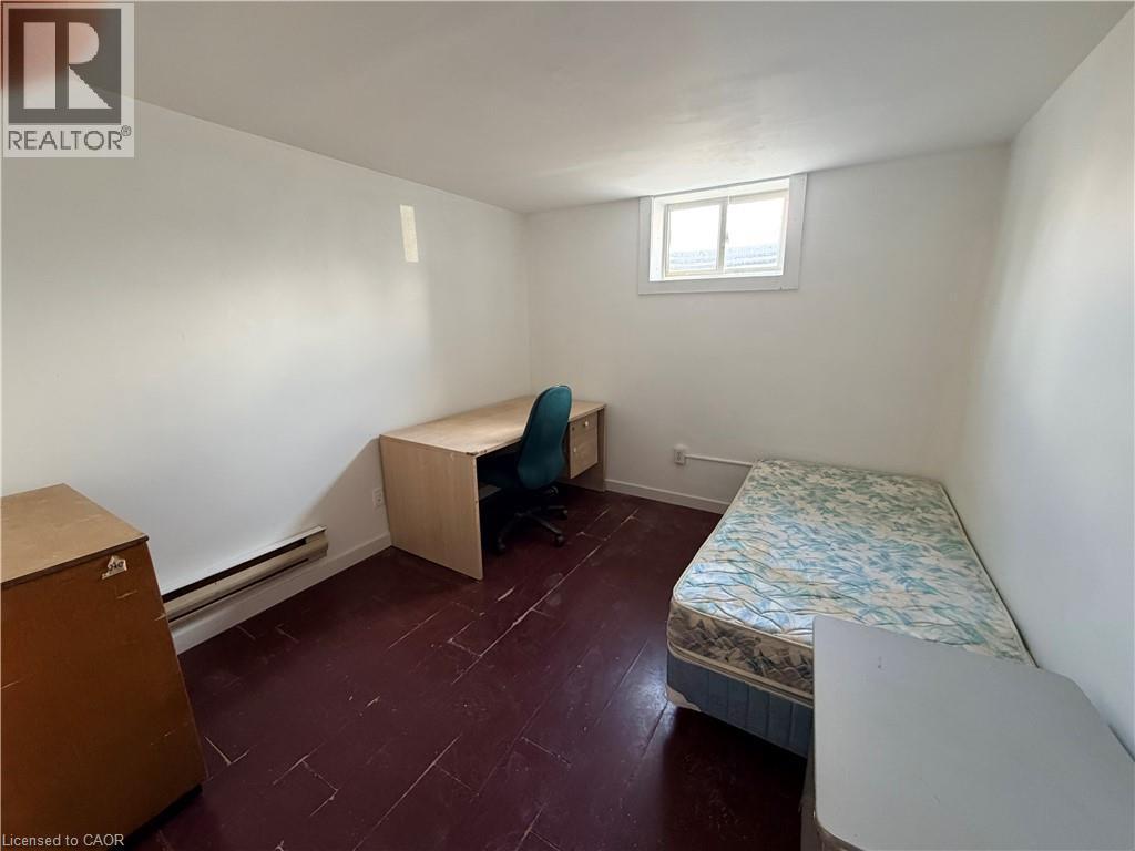 249 Cedarbrae Avenue Unit# 1, Waterloo, Ontario  N2L 4S8 - Photo 18 - 40817602