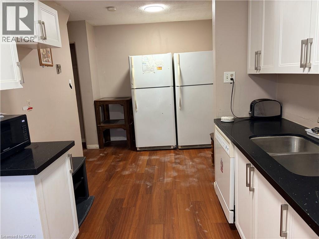 249 Cedarbrae Avenue Unit# 1, Waterloo, Ontario  N2L 4S8 - Photo 8 - 40817602