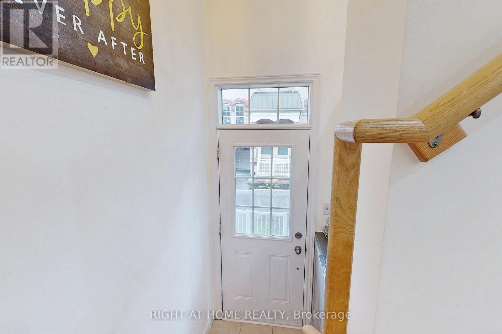 3 - 10 Porter Avenue W, Vaughan, Ontario  L4L 0H1 - Photo 39 - N12898232