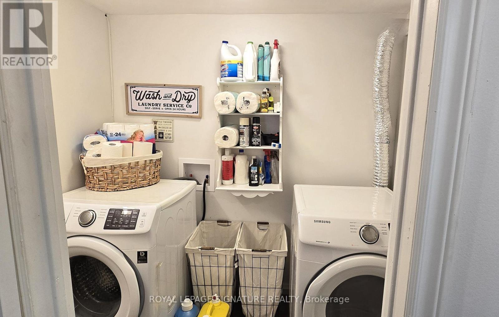 Entire Property - 105 Ashton Road, Newmarket, Ontario  L3Y 5R6 - Photo 48 - N12947978