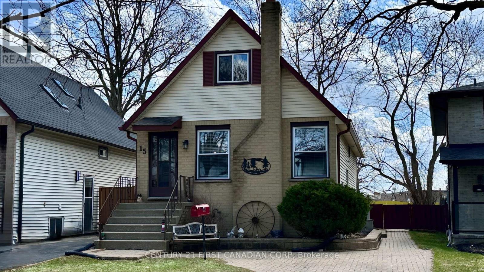 15 CHANCTON CRESCENT, London South, Ontario