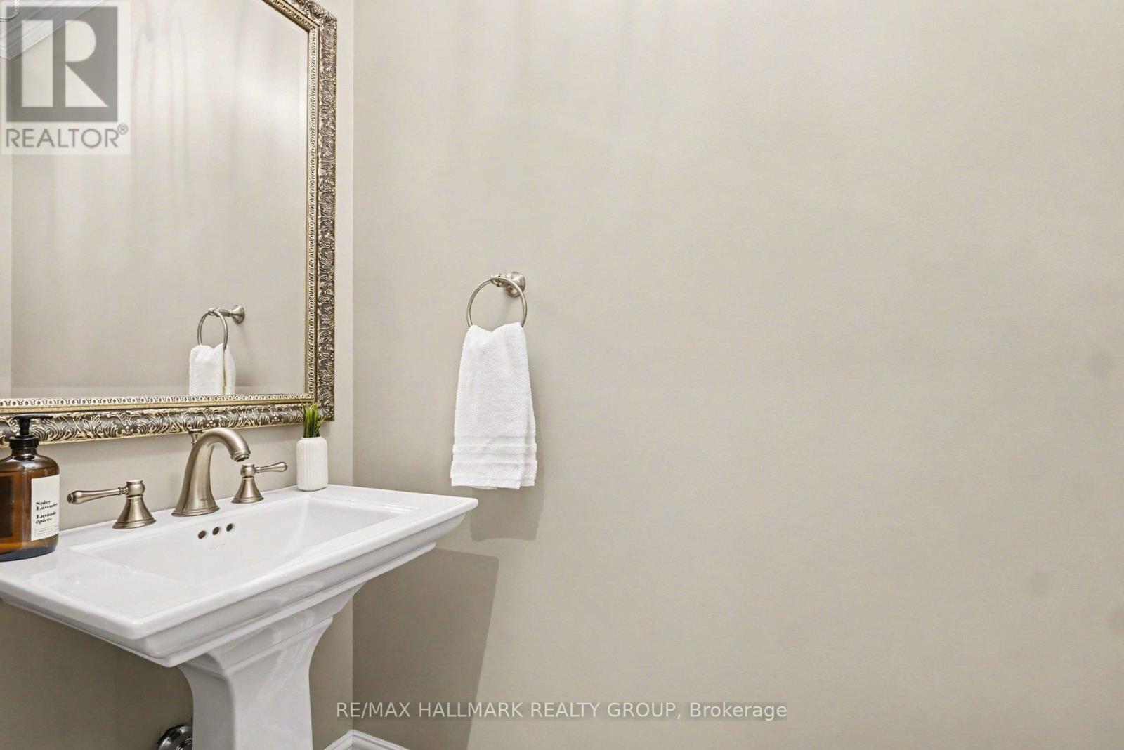 62 Rebecca Crescent, Ottawa, Ontario  K1J 6B9 - Photo 38 - X12958972