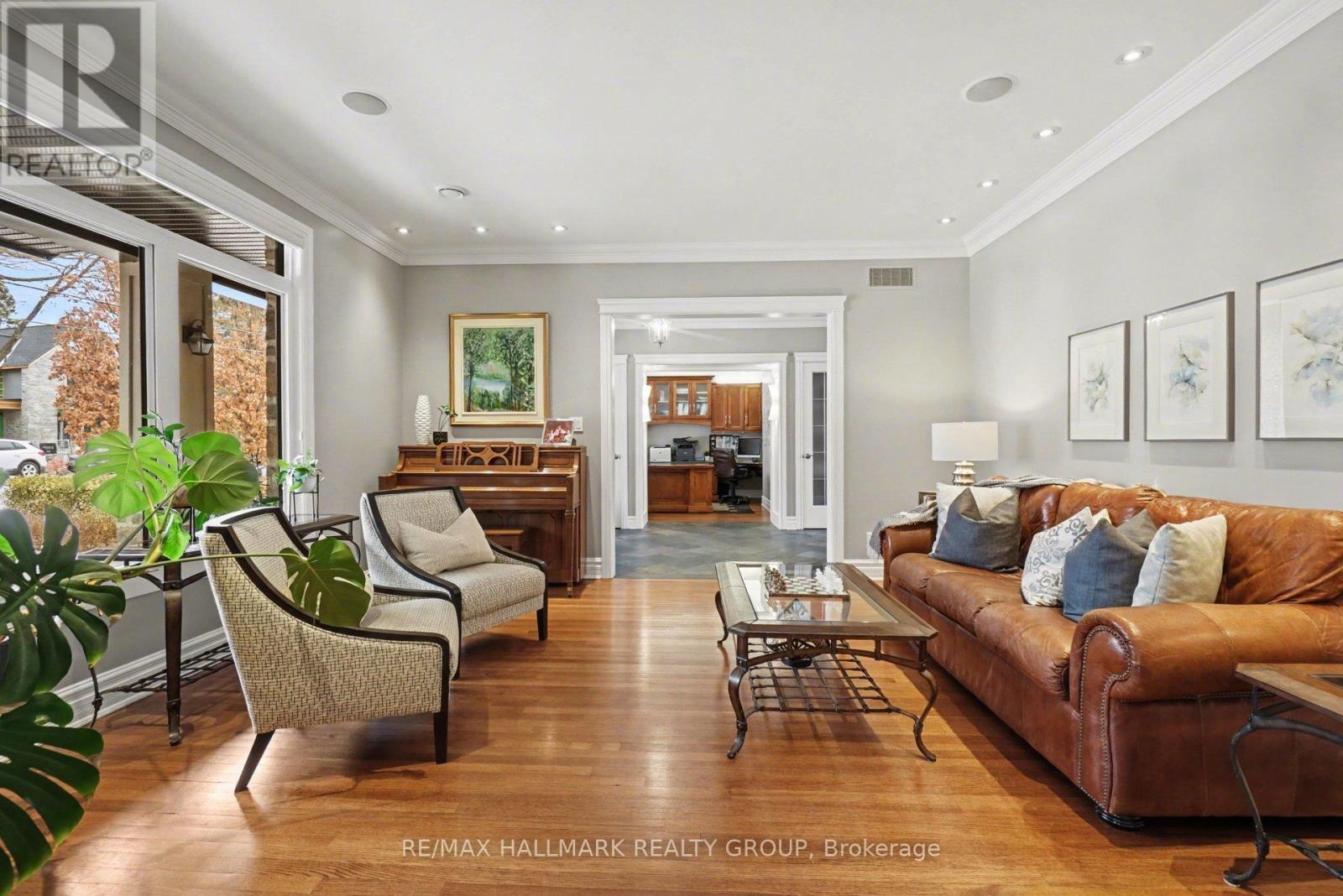 62 Rebecca Crescent, Ottawa, Ontario  K1J 6B9 - Photo 6 - X12958972