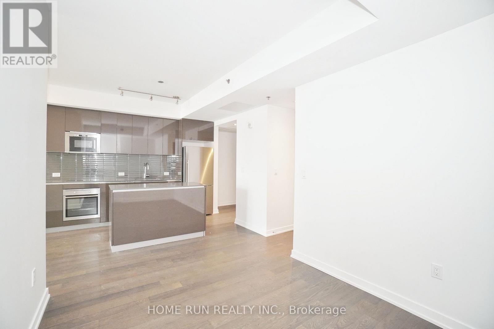 601 - 199 Slater Street, Ottawa, Ontario  K1P 0C8 - Photo 10 - X12958986