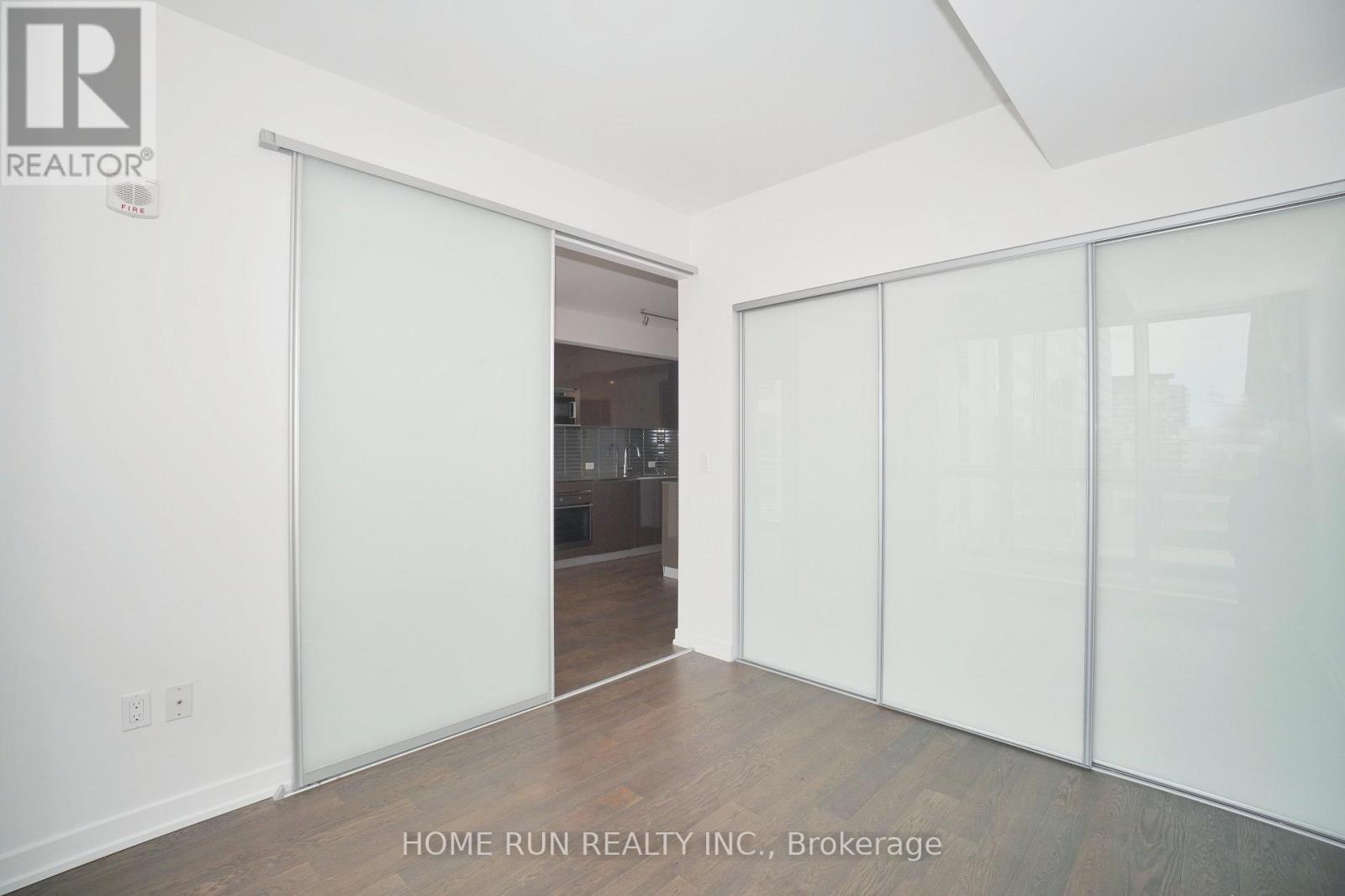 601 - 199 Slater Street, Ottawa, Ontario  K1P 0C8 - Photo 17 - X12958986