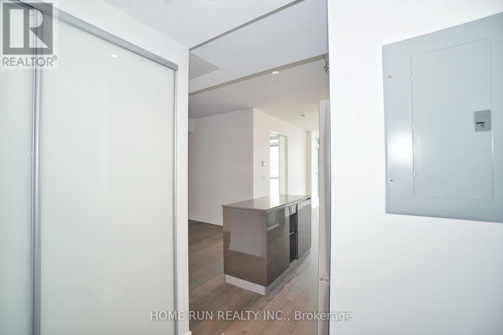 601 - 199 Slater Street, Ottawa, Ontario  K1P 0C8 - Photo 19 - X12958986