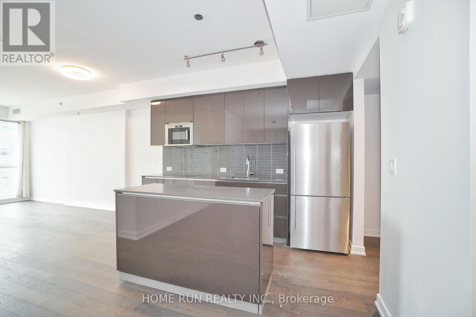 601 - 199 Slater Street, Ottawa, Ontario  K1P 0C8 - Photo 6 - X12958986