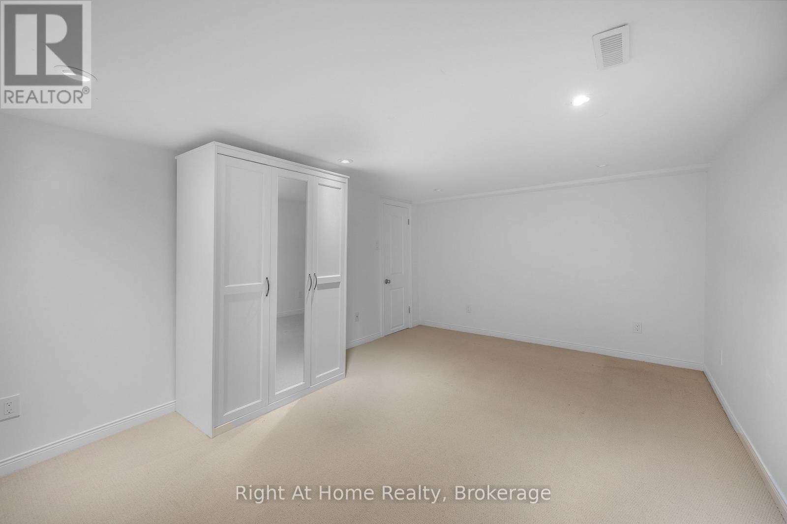 467 Vanguard Crescent, Oakville, Ontario  L6L 5G6 - Photo 29 - W12958998