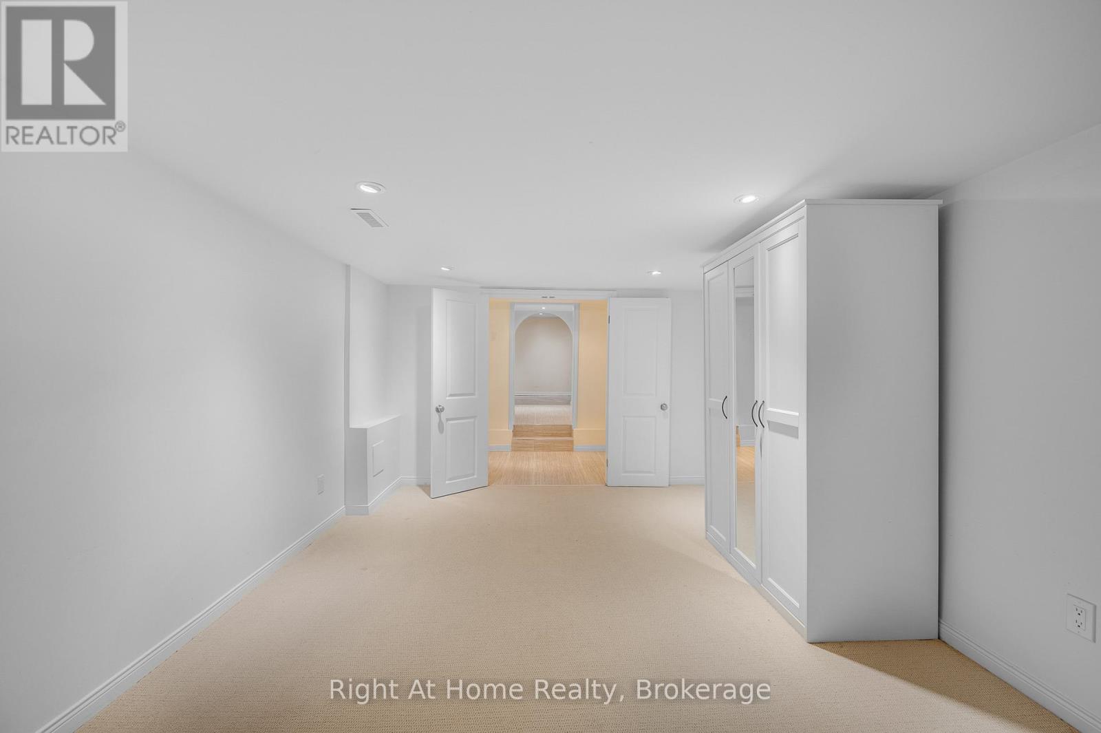 467 Vanguard Crescent, Oakville, Ontario  L6L 5G6 - Photo 30 - W12958998