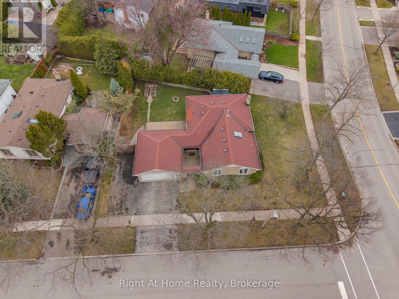 467 Vanguard Crescent, Oakville, Ontario  L6L 5G6 - Photo 35 - W12958998