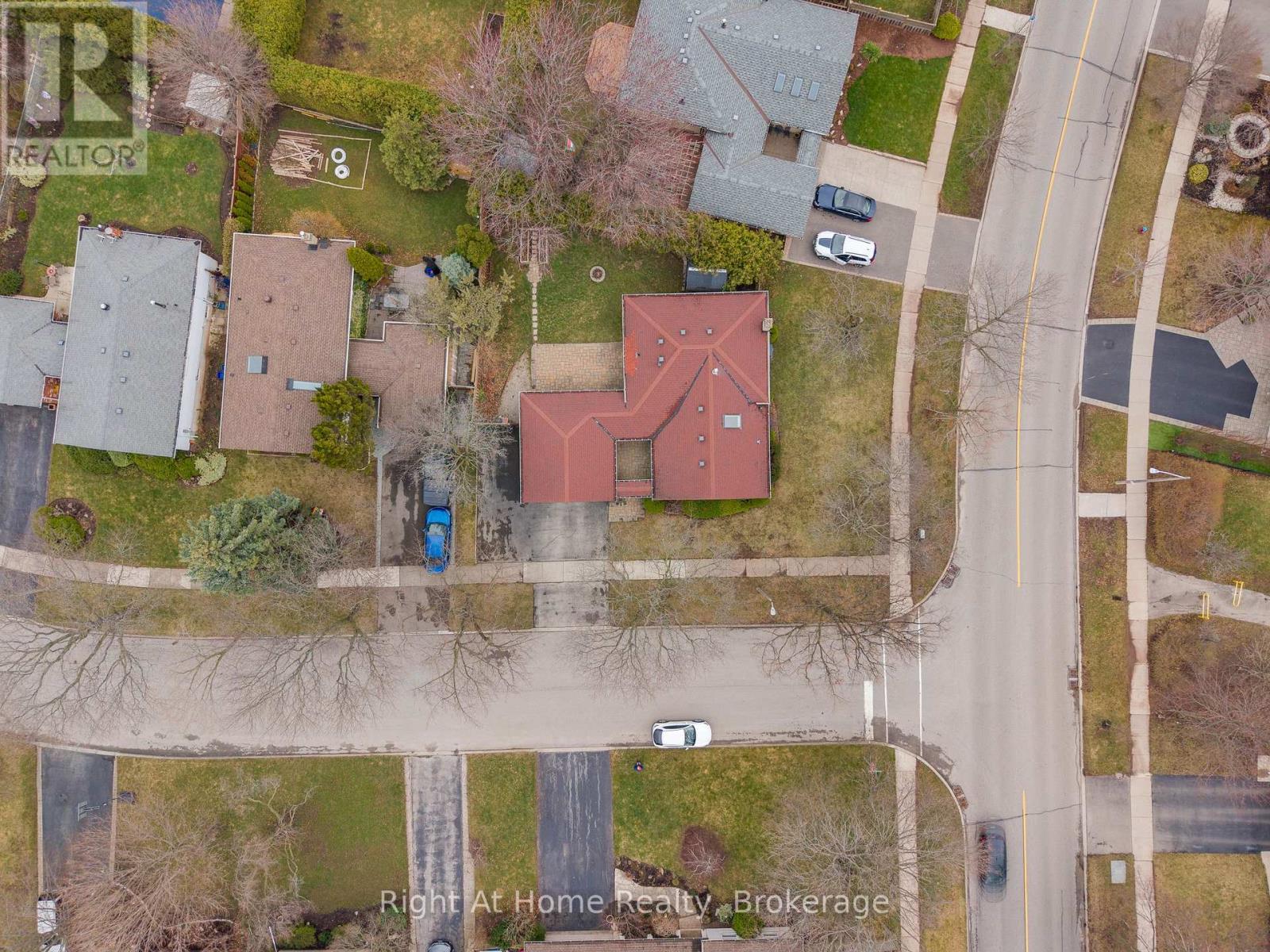 467 Vanguard Crescent, Oakville, Ontario  L6L 5G6 - Photo 36 - W12958998