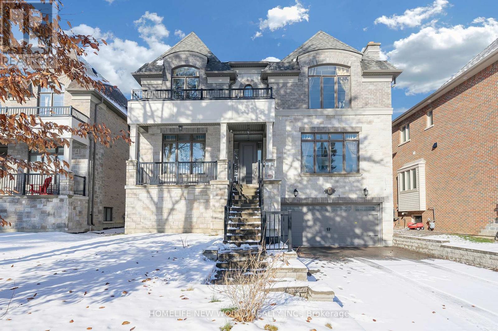 10 STANCROFT DRIVE, Richmond Hill, Ontario