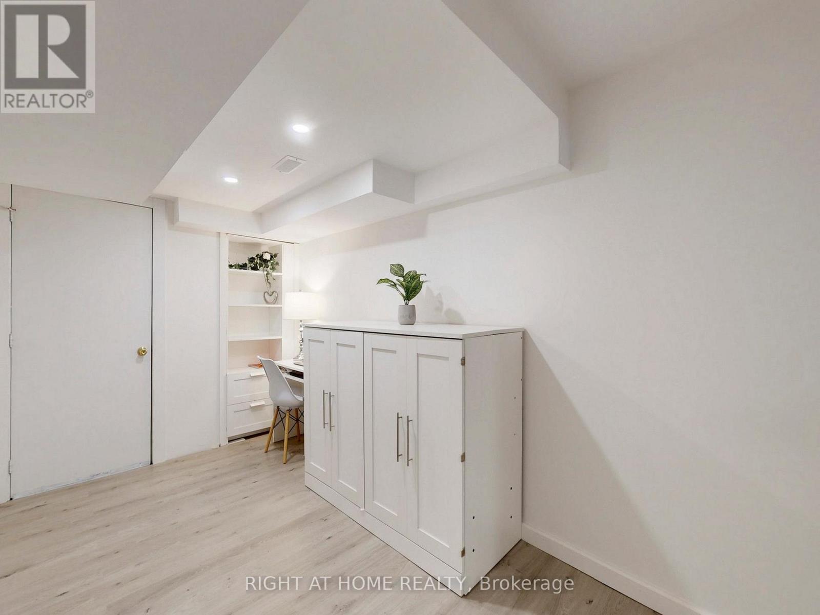 179 Vanguard Road, Vaughan, Ontario  L4K 5G8 - Photo 33 - N12958992