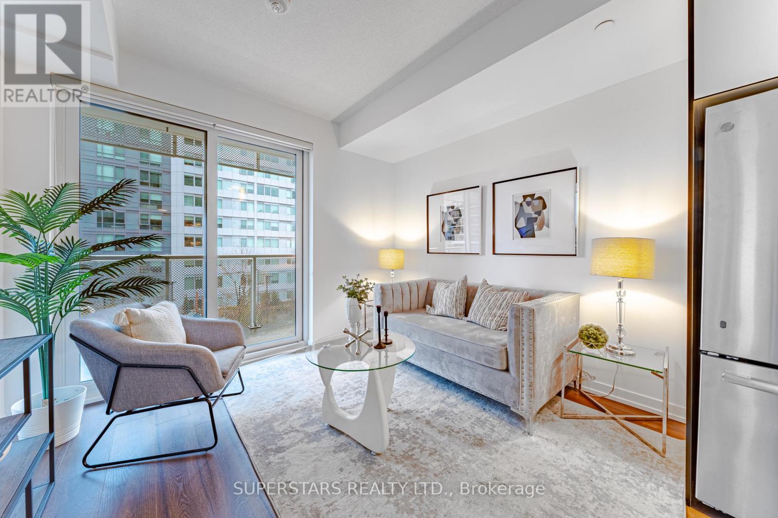 807 - 4065 Confederation Parkway, Mississauga, Ontario L5B 0L4 - Photo 13 - W12958980