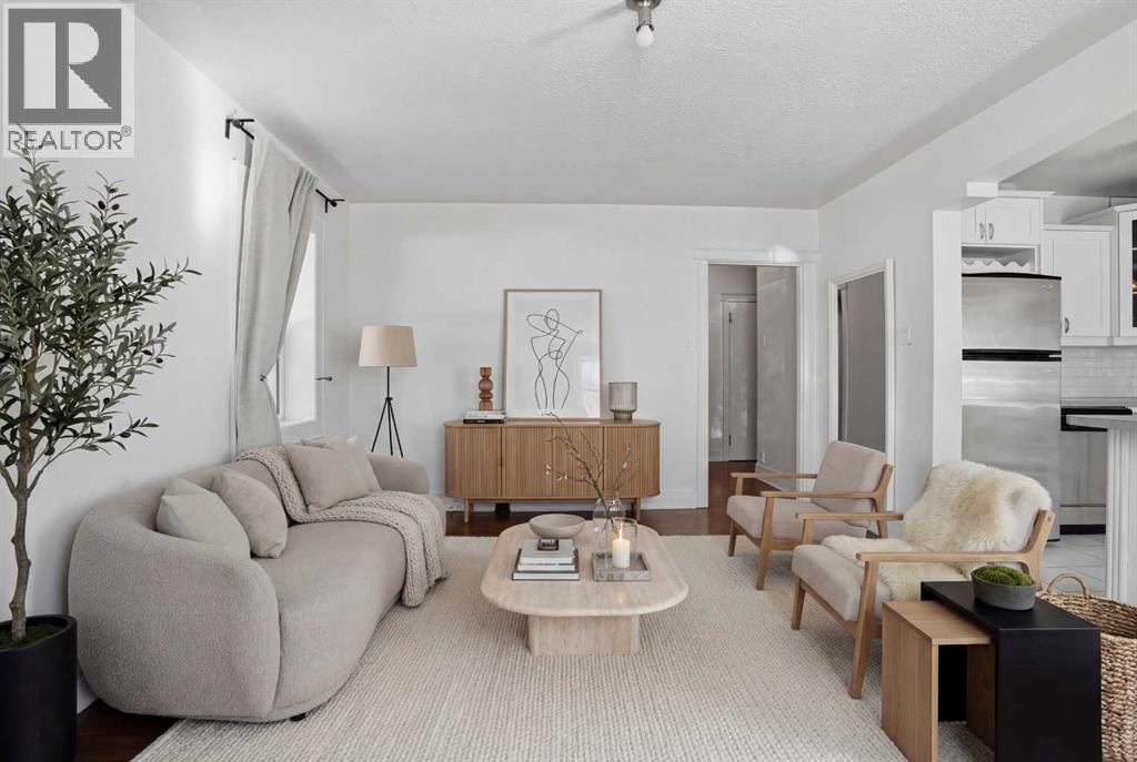 3, 330 19 Avenue SW, Calgary, Alberta  T2S 0C9 - Photo 1 - A2297072