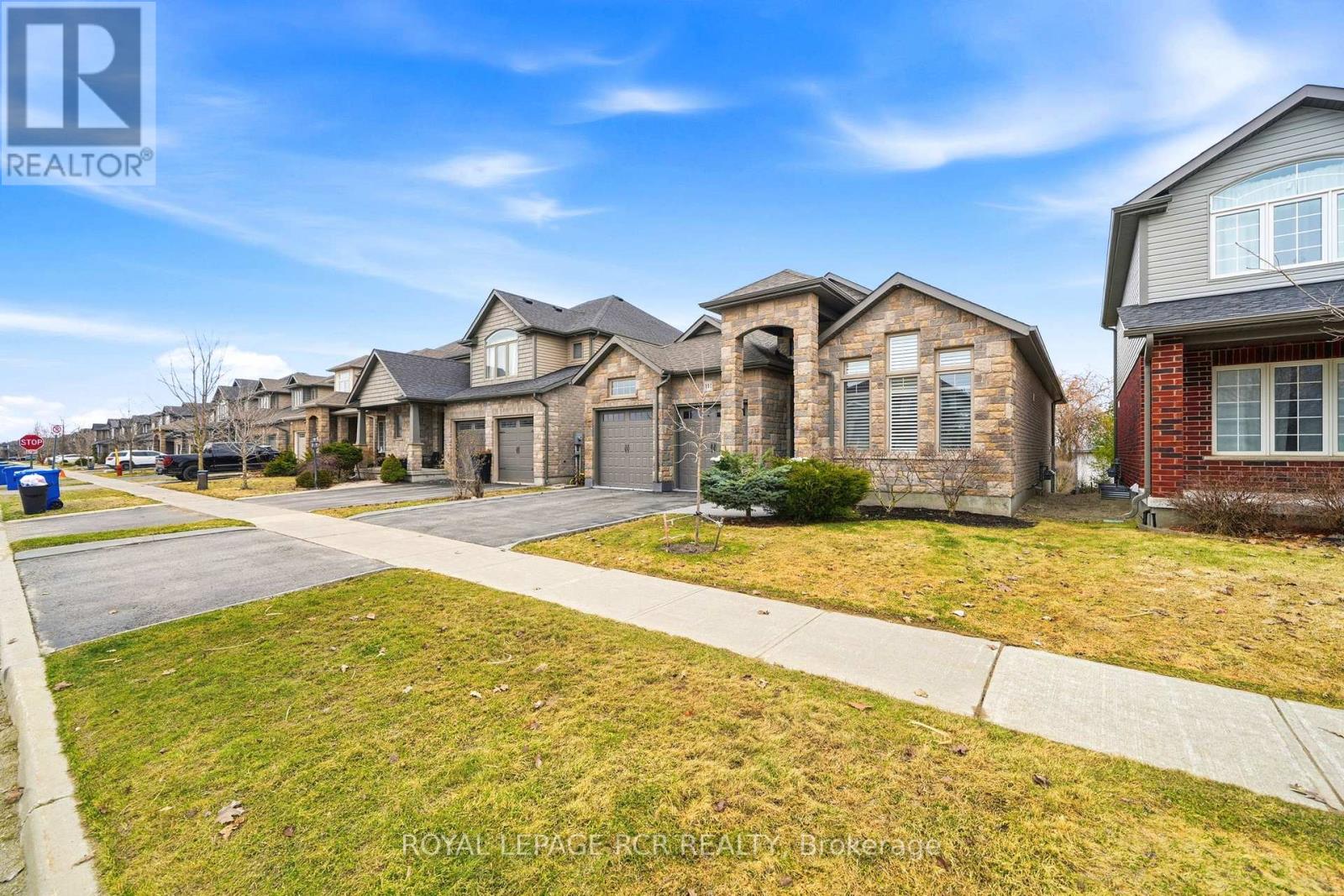 111 Taylor Drive, East Luther Grand Valley, Ontario  L9W 6P2 - Photo 3 - X12959010