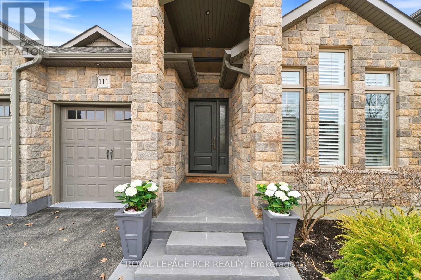 111 Taylor Drive, East Luther Grand Valley, Ontario  L9W 6P2 - Photo 4 - X12959010