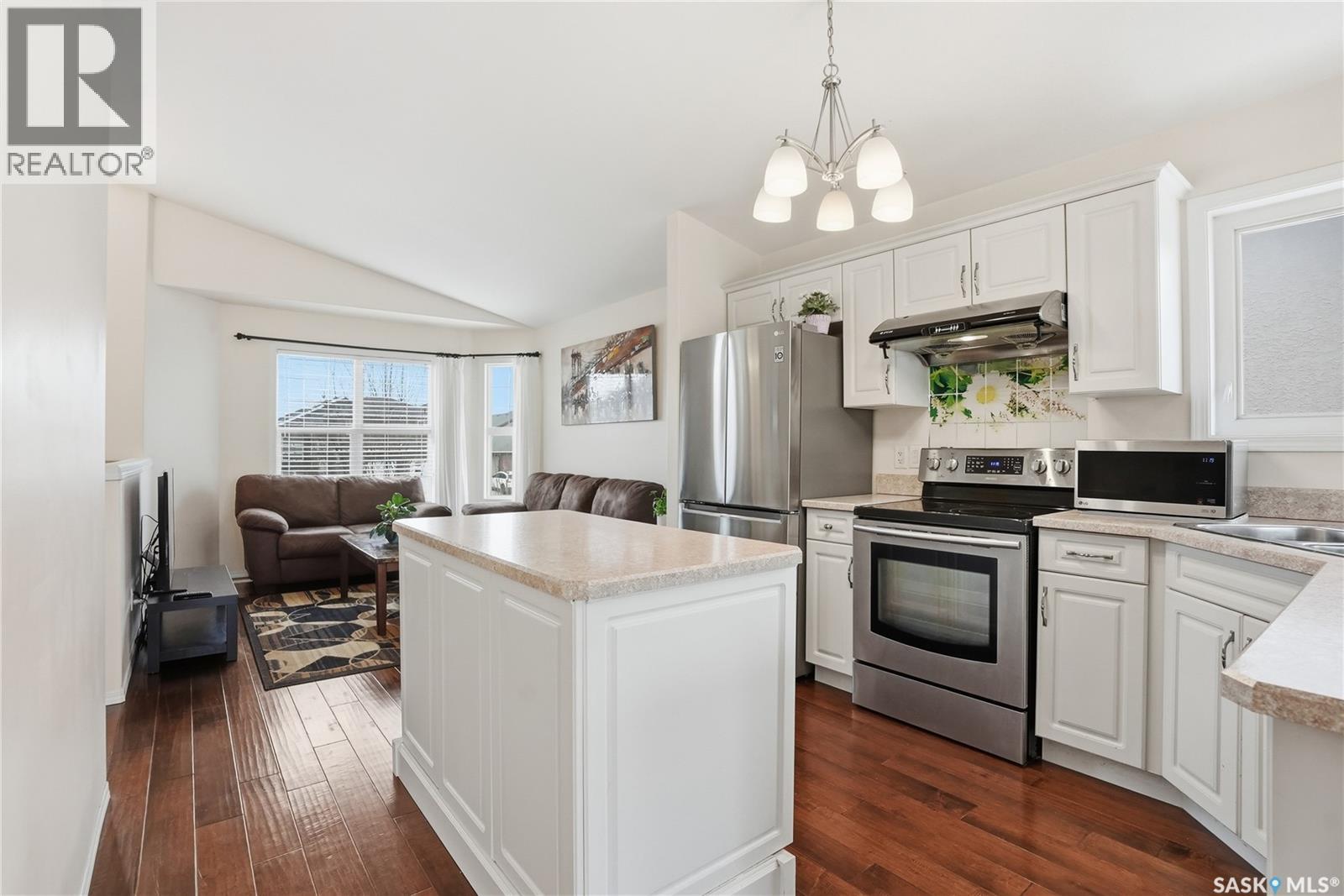 1019 Hunter Road, Saskatoon, Saskatchewan  S7T 0E6 - Photo 12 - SK032062