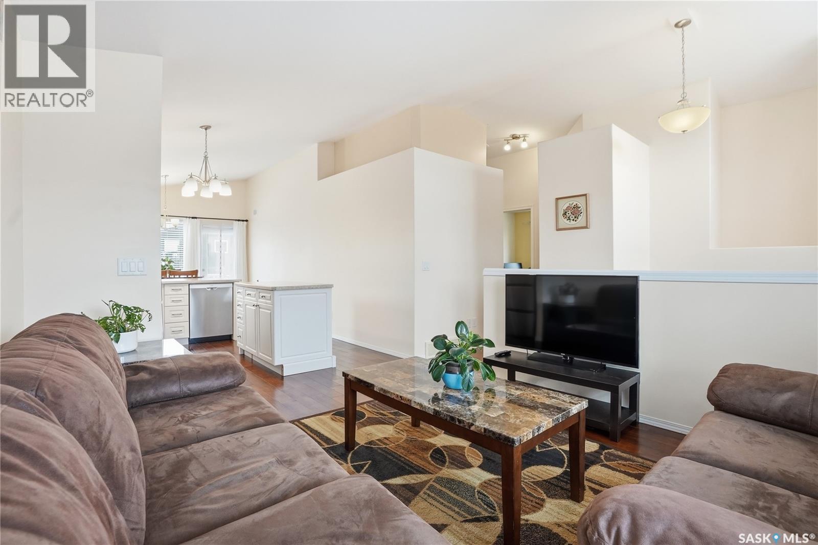 1019 Hunter Road, Saskatoon, Saskatchewan  S7T 0E6 - Photo 8 - SK032062