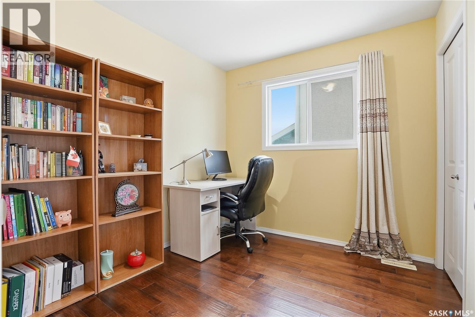 1019 Hunter Road, Saskatoon, Saskatchewan  S7T 0E6 - Photo 28 - SK032062