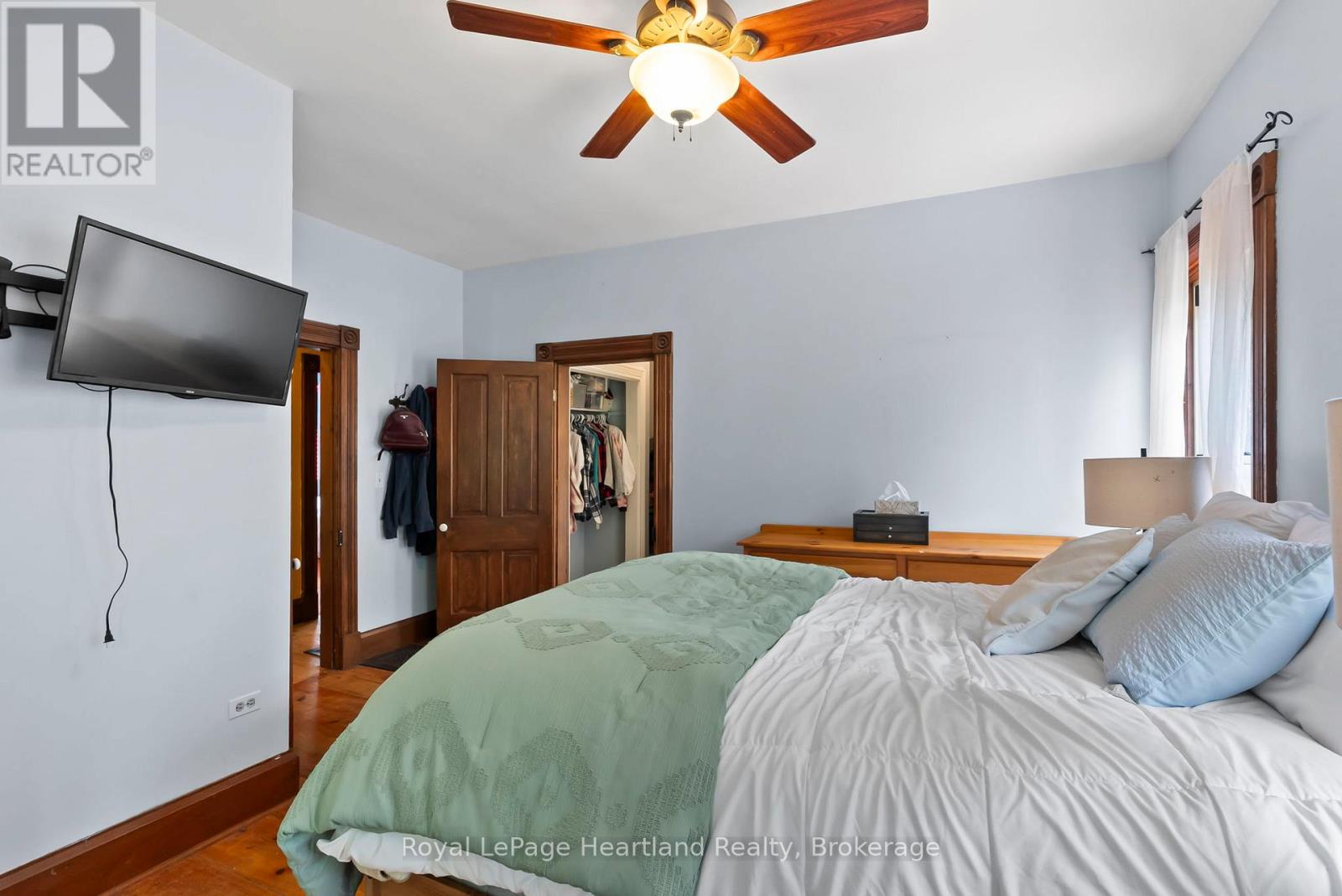 9540 Ayton Road, Minto, Ontario  N0G 1Z0 - Photo 27 - X12702046