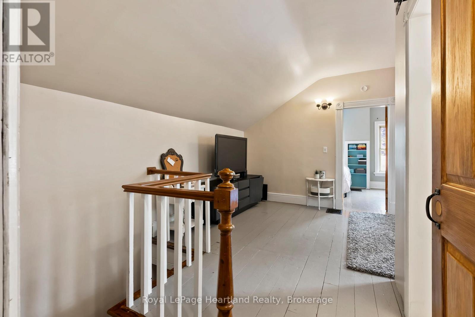 9540 Ayton Road, Minto, Ontario  N0G 1Z0 - Photo 32 - X12702046