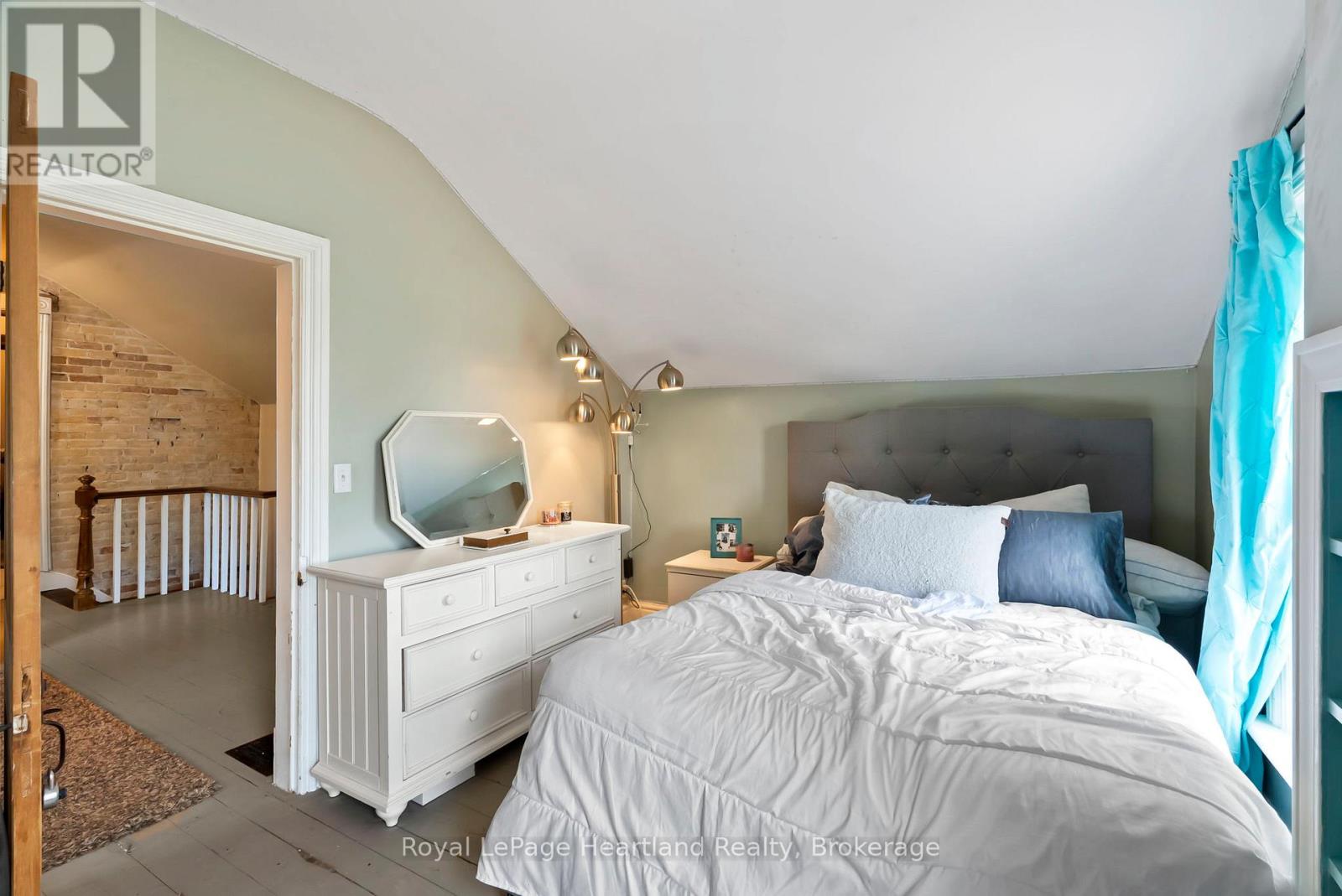 9540 Ayton Road, Minto, Ontario  N0G 1Z0 - Photo 35 - X12702046