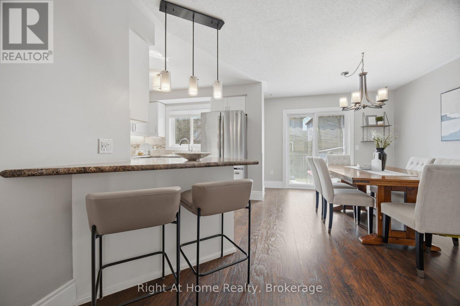 2956 Glover Lane, Burlington, Ontario  L7M 4K6 - Photo 14 - W12959056