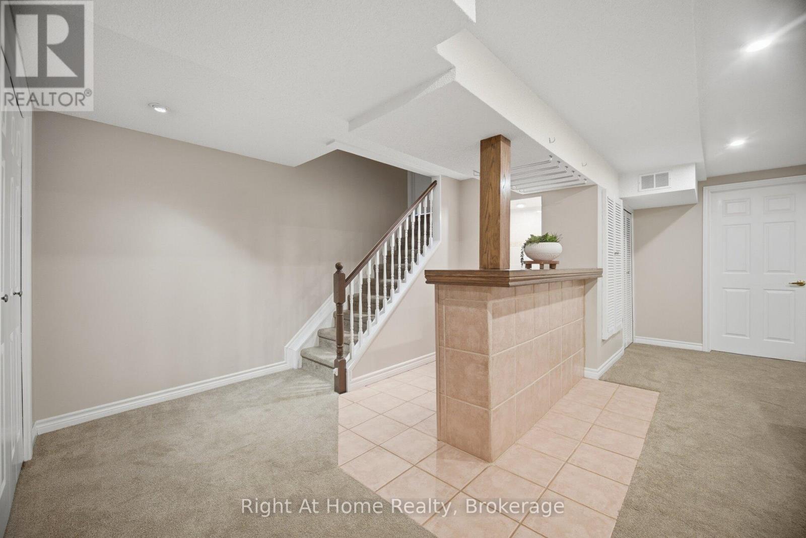 2956 Glover Lane, Burlington, Ontario  L7M 4K6 - Photo 39 - W12959056