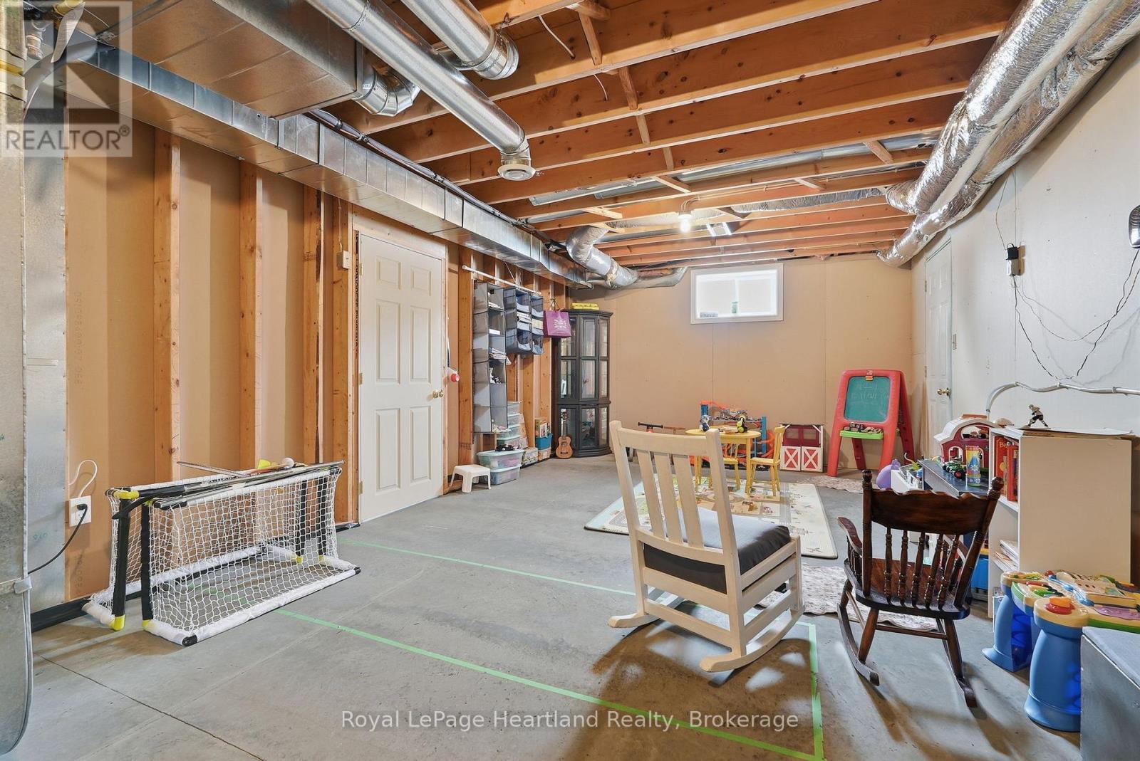 99 Allan Street W, Minto, Ontario  N0G 1M0 - Photo 30 - X12907964