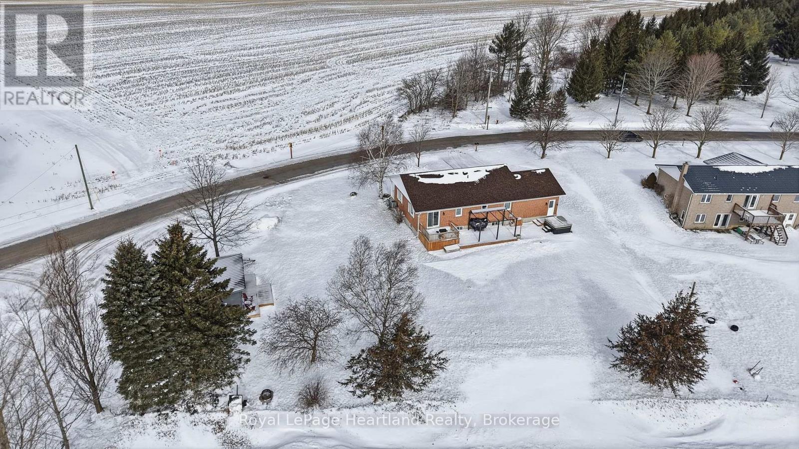 99 Allan Street W, Minto, Ontario  N0G 1M0 - Photo 38 - X12907964