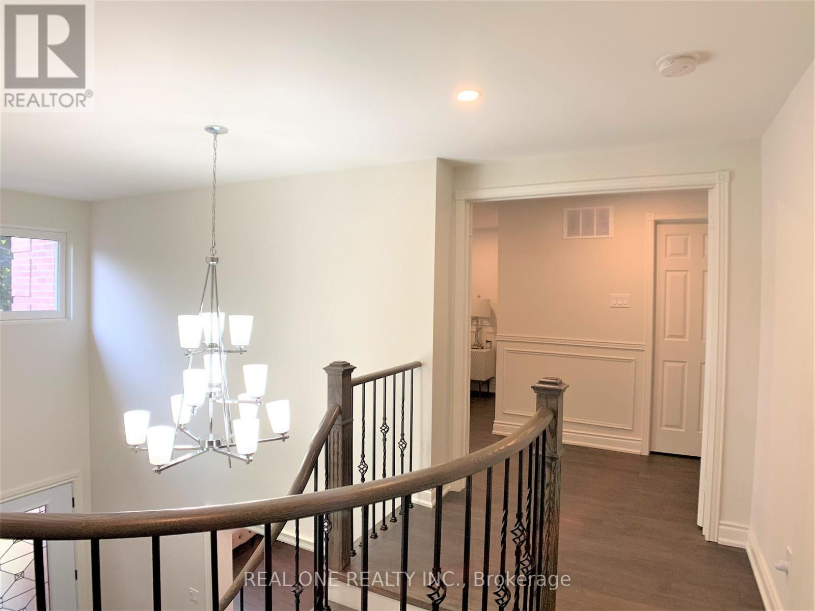 433 Mullen Drive, Vaughan, Ontario  L4J 2N9 - Photo 14 - N12874180