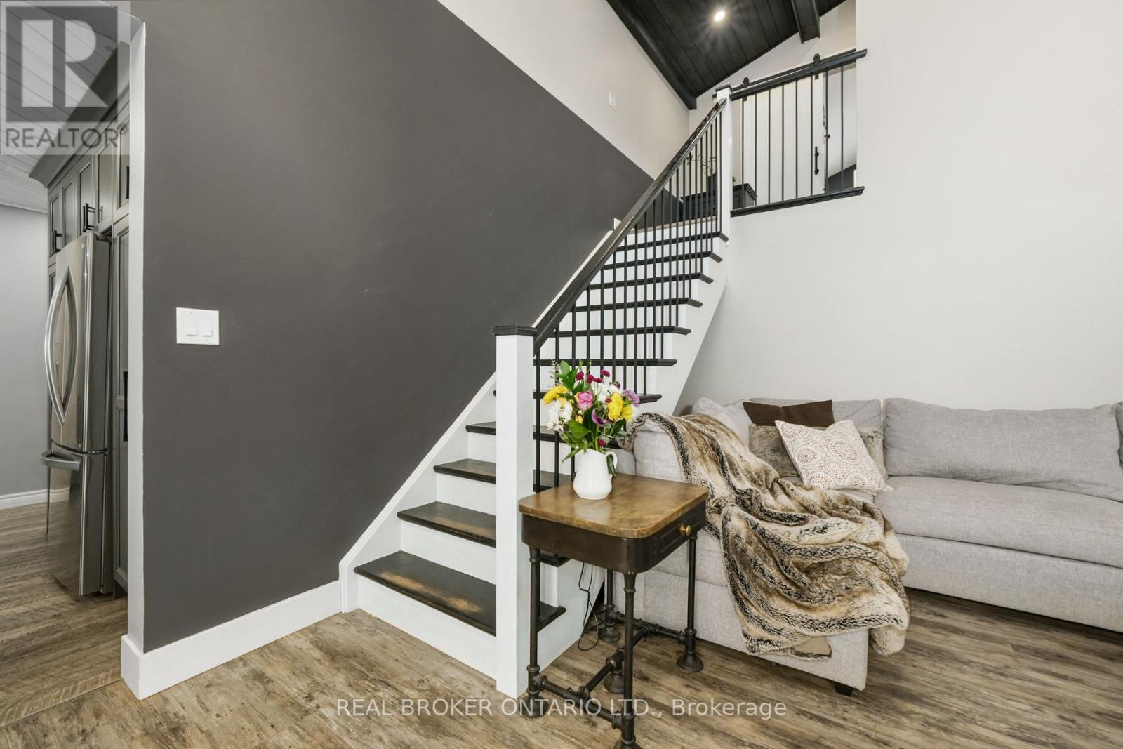 1109 Wilderness Island Trail W, Highlands East, Ontario  K0L 1C0 - Photo 20 - X12883696