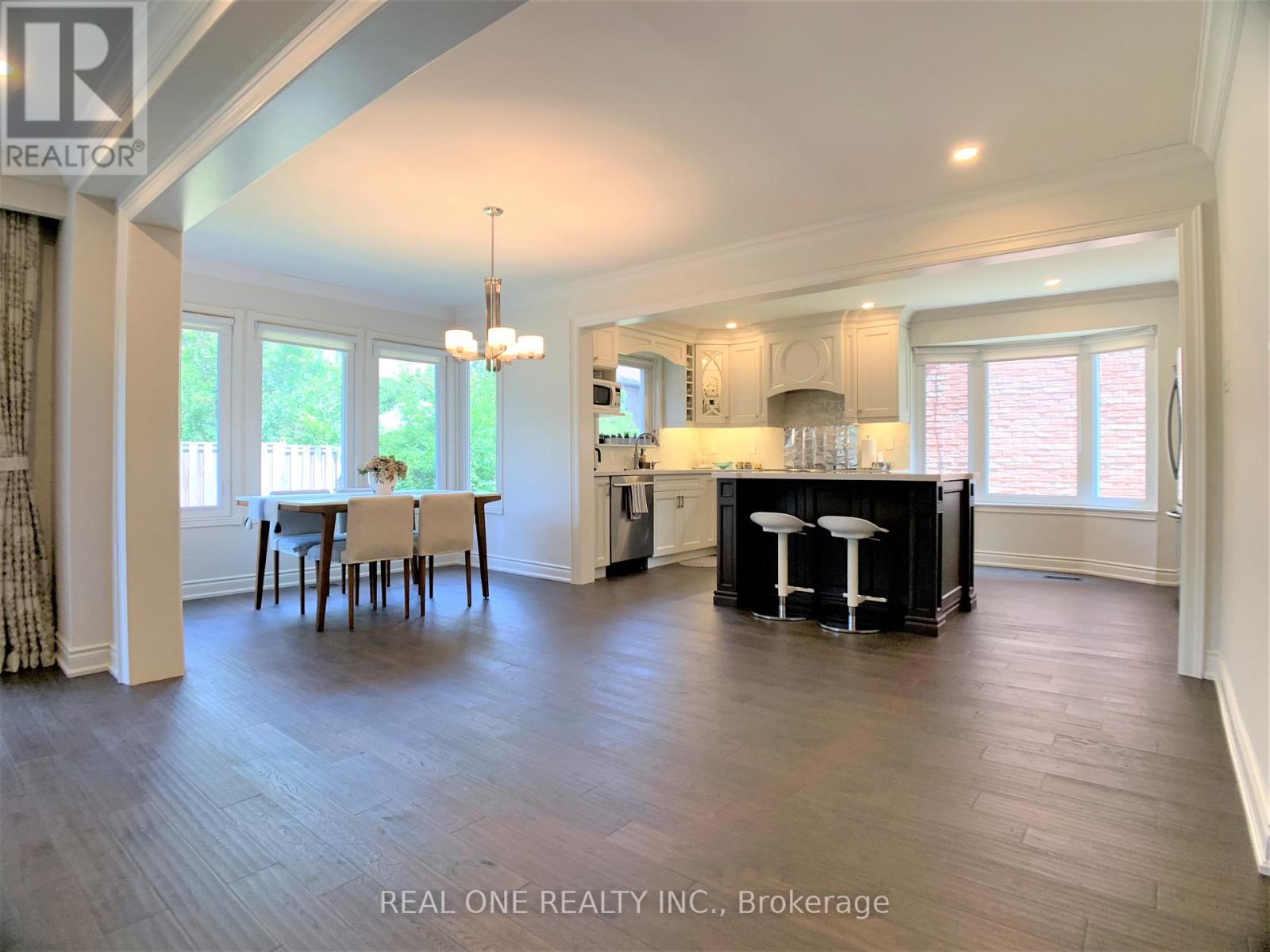 433 Mullen Drive, Vaughan, Ontario  L4J 2N9 - Photo 7 - N12874180