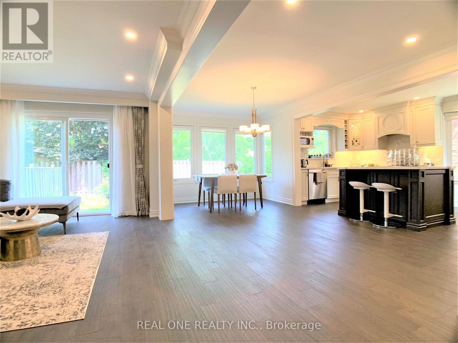 433 Mullen Drive, Vaughan, Ontario  L4J 2N9 - Photo 10 - N12874180