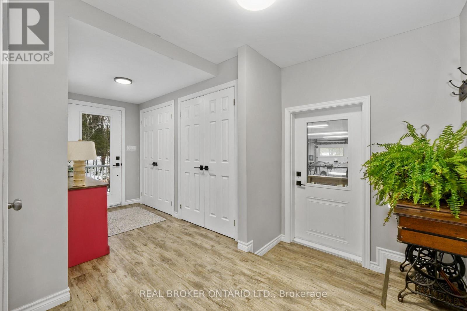 1109 Wilderness Island Trail W, Highlands East, Ontario  K0L 1C0 - Photo 9 - X12883696