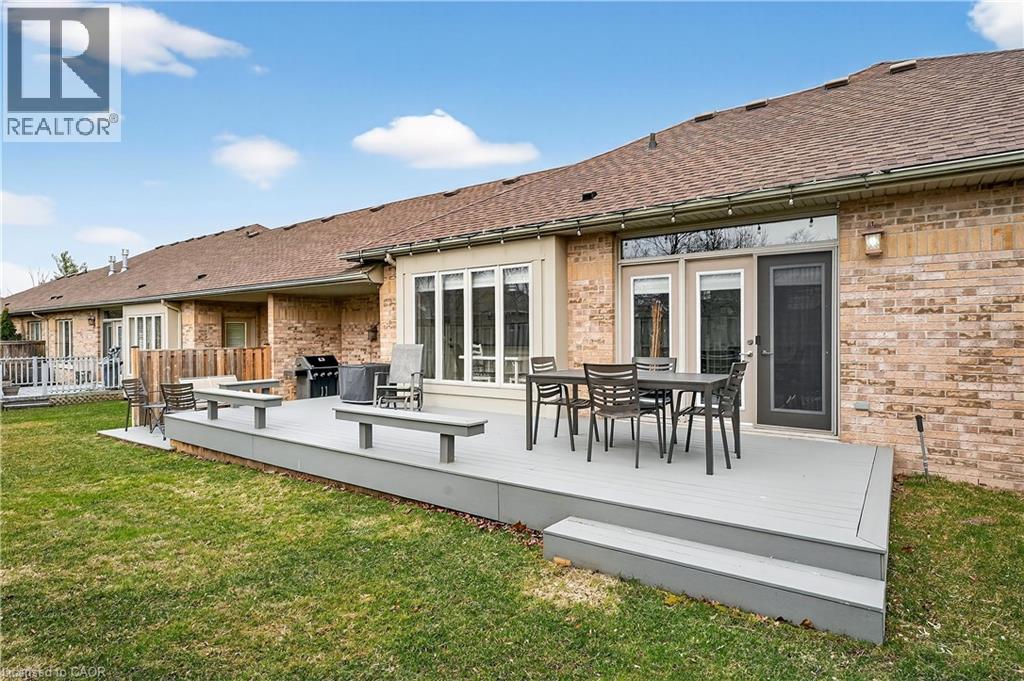 139 Glendale Avenue Unit# 1, St. Catharines, Ontario  L2T 2K2 - Photo 2 - 40817260