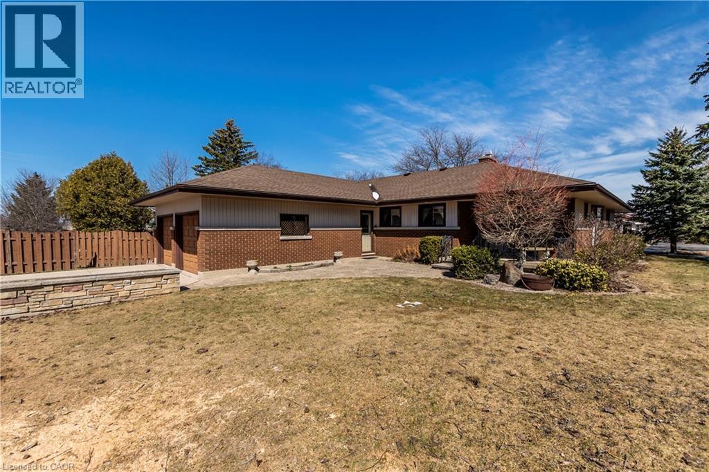 11 Lloyd Street, Wingham, Ontario  N0G 2W0 - Photo 3 - 40816656