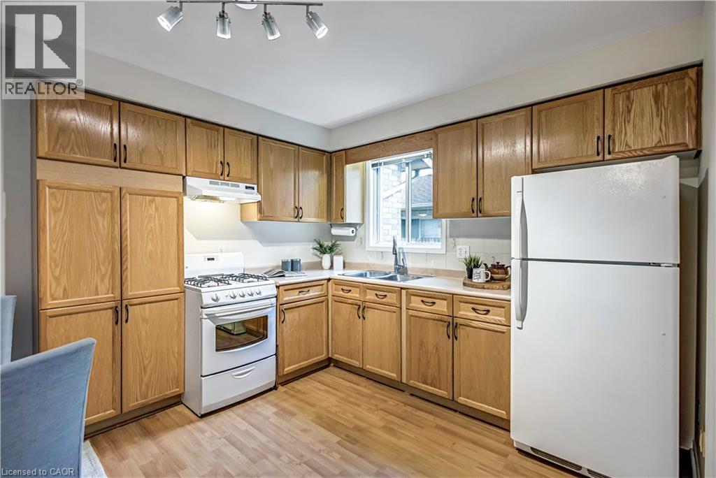 640 Acadia Drive, Hamilton, Ontario  L8W 3V1 - Photo 14 - 40805365