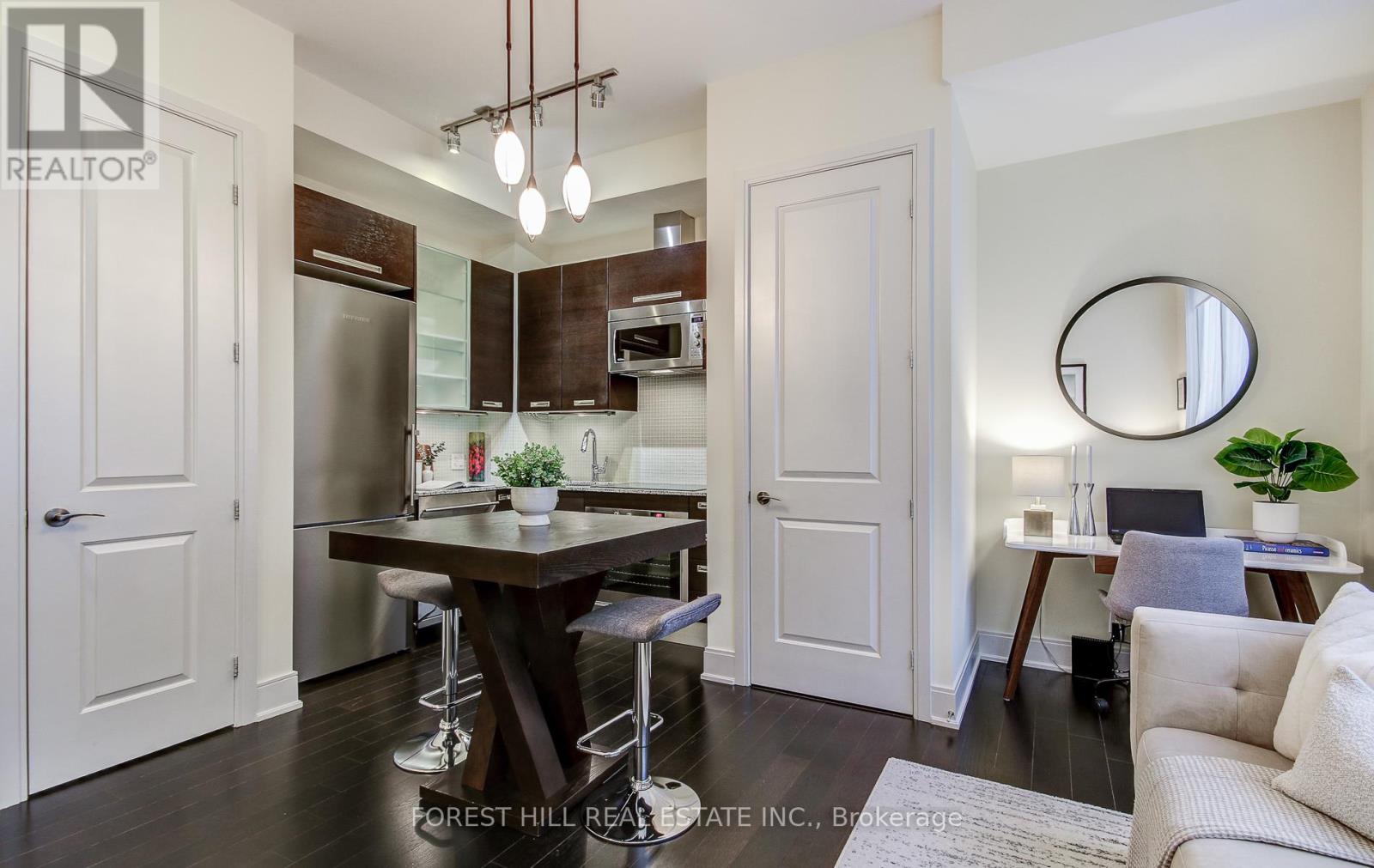 1403 - 21 Balmuto Street, Toronto, Ontario M4Y 1W4 - Photo 8 - C12959048